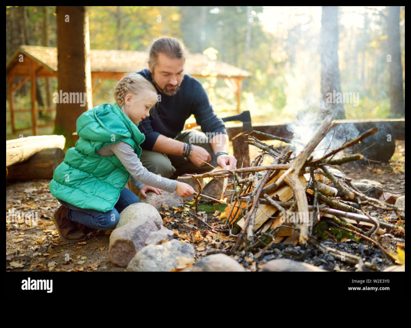نار الطفل: إشعال الفرح من خلال الأنشطة التفاعلية